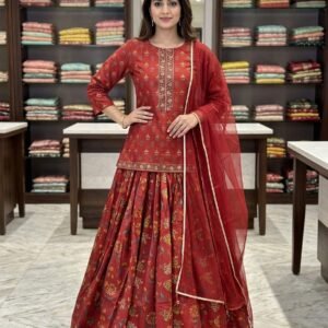 Aarohi Ethnic Floral Gopi Set